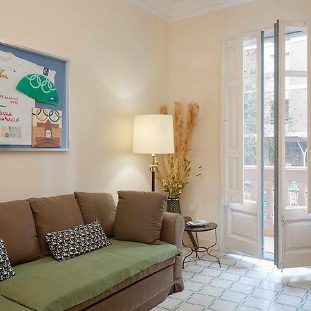 Cal Mateu 11 Huespedes Sagrada Familia Apartment Barcelona Bagian luar foto