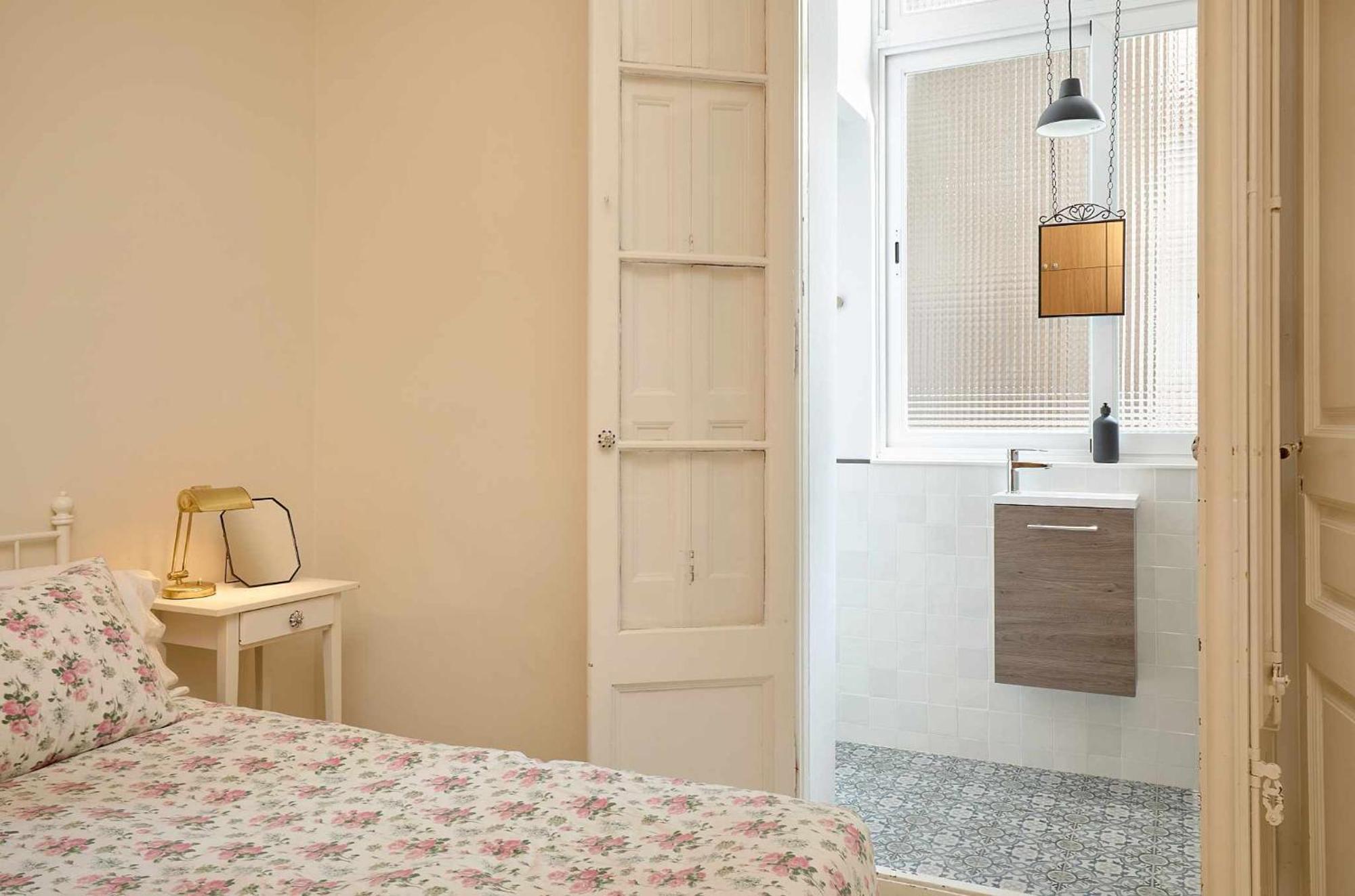 Cal Mateu 11 Huespedes Sagrada Familia Apartment Barcelona Bagian luar foto