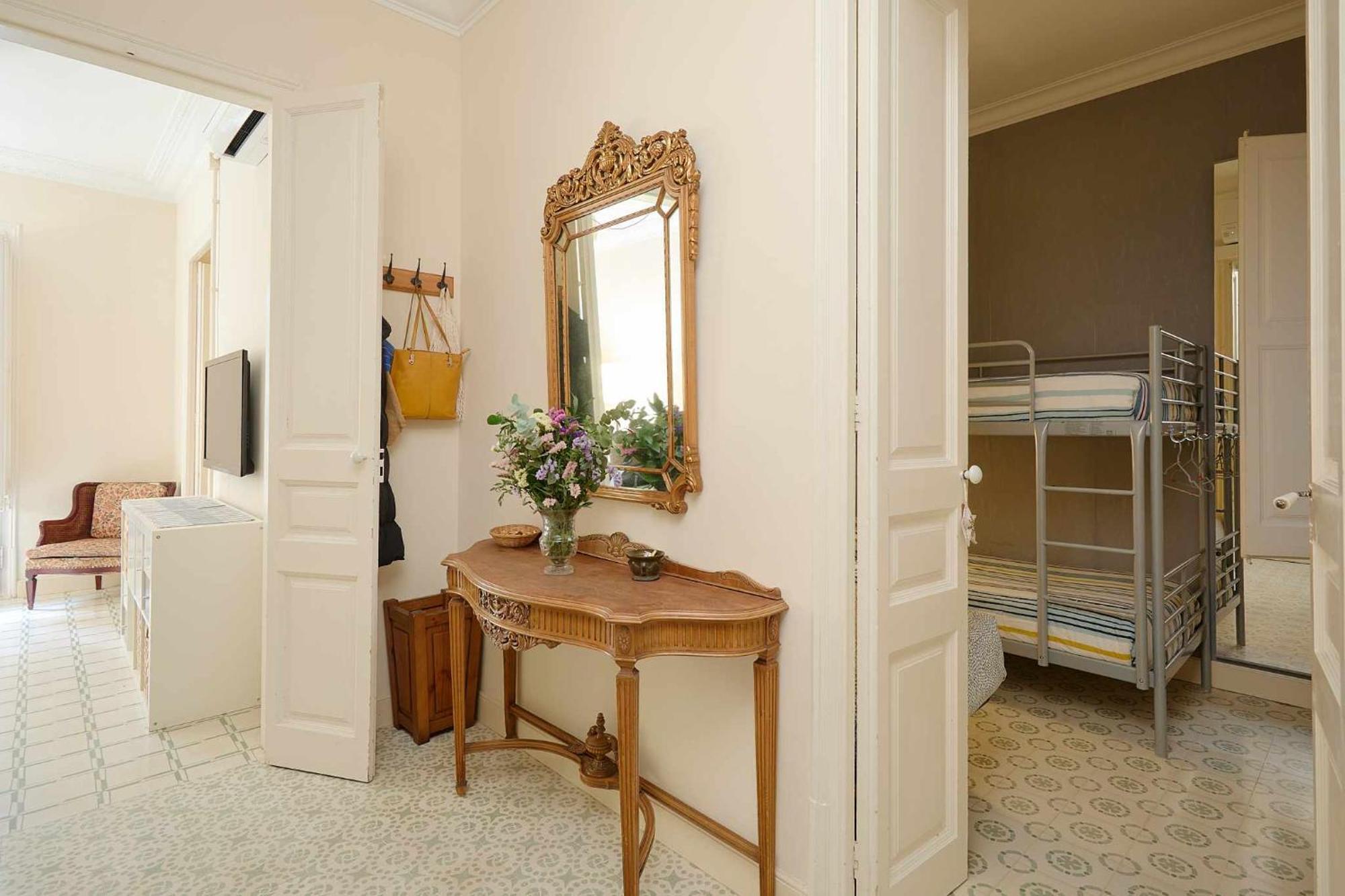 Cal Mateu 11 Huespedes Sagrada Familia Apartment Barcelona Bagian luar foto